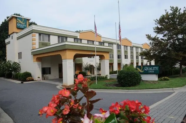 Quality Inn Huntersville near Lake Norman