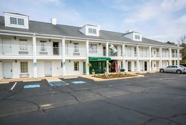 Quality Inn LaGrange