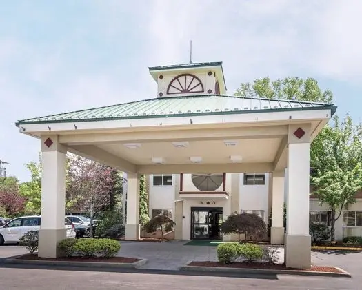 Quality Inn