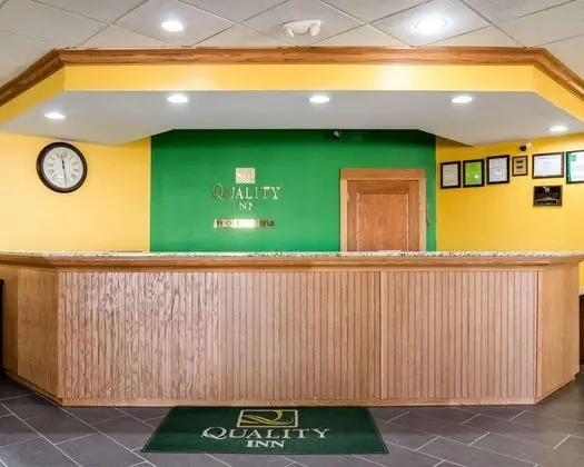 Quality Inn Liberal - Lobi