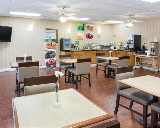 Quality Inn Magnolia Area