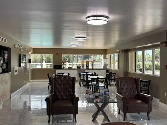 Quality Inn Maingate West - Lobi