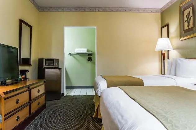 Quality Inn Midtown City Area