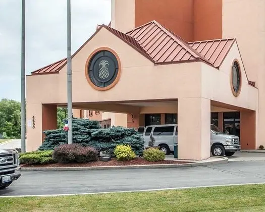 Quality Inn Milwaukee Route 45