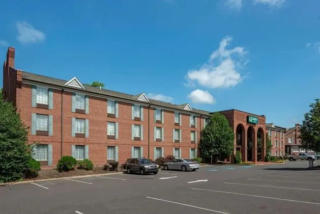 Quality Inn Montgomeryville - Dış Mekan