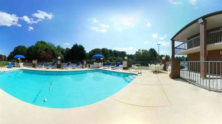 Quality Inn Mount Airy Mayberry