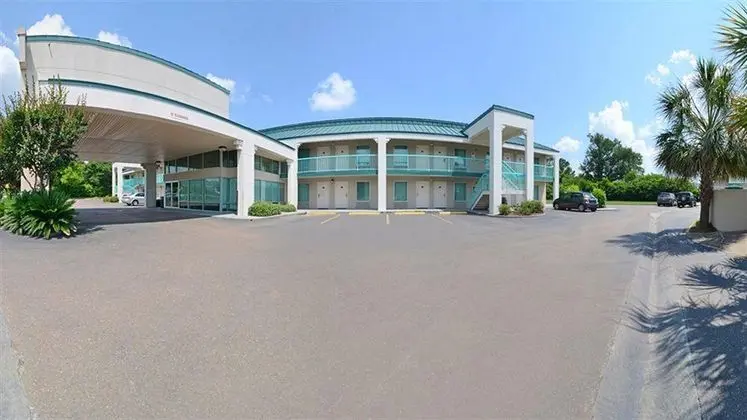 Quality Inn  Natchez