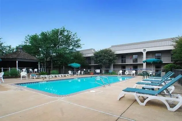 Quality Inn near Central Park