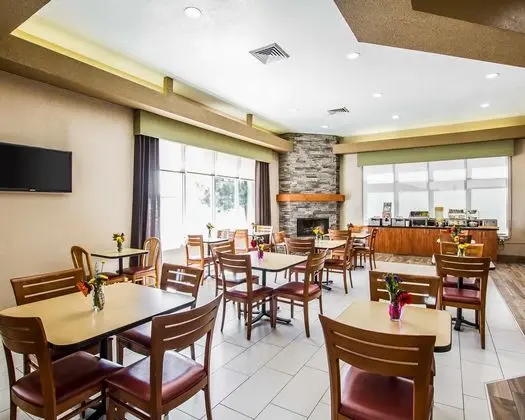 Quality Inn Near Grand Canyon - Yeme / İçme