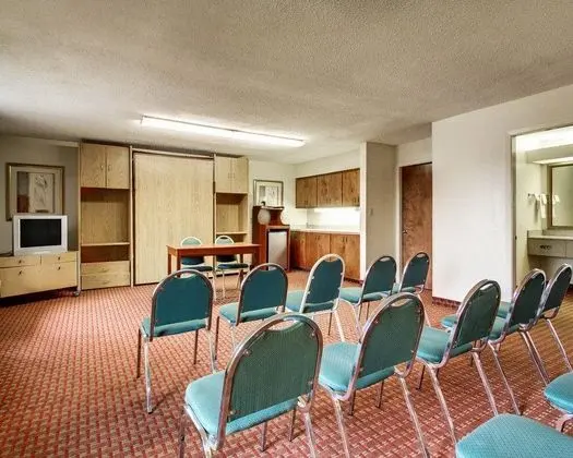 Quality Inn North Area