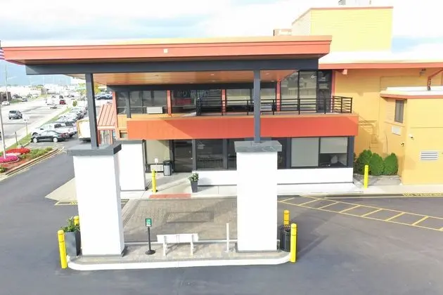 Quality Inn O'Hare Airport - Dış Mekan