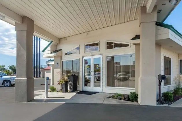 Quality Inn - Dış Mekan