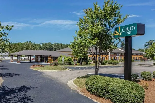 Quality Inn Pinehurst Area - Genel