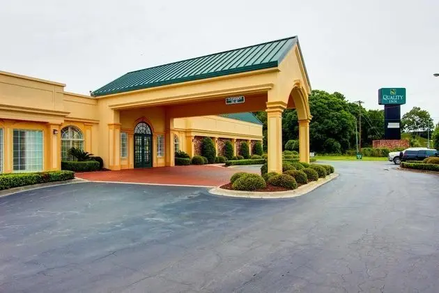 Quality Inn Richmond Hill