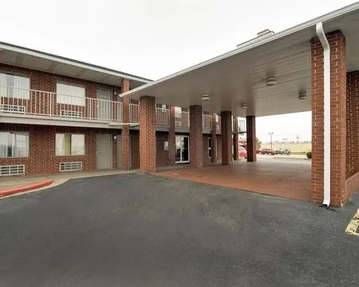 Quality Inn Russellville Area