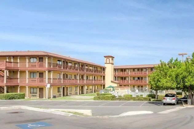 Quality Inn