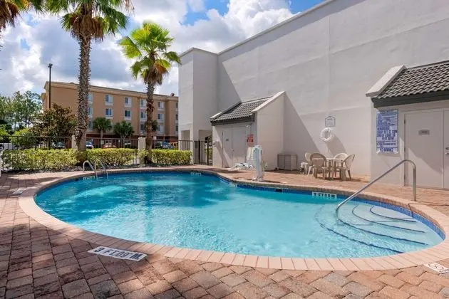 Quality Inn St. Augustine - Havuz