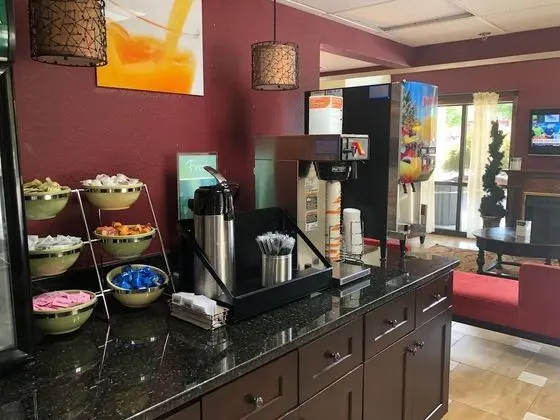 Quality Inn Stone Mountain - Yerinde Yemek