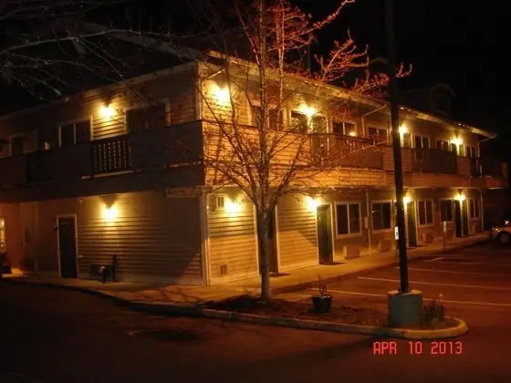 Quality Inn & Suites Bainbridge Island