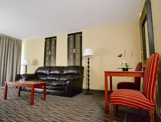 Quality Inn & Suites Banquet Center