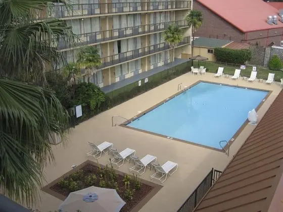 Quality Inn & Suites Baton Rouge West - Port Allen
