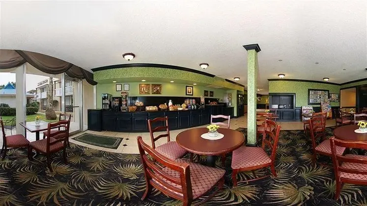 Quality Inn & Suites on the Beach Downtown