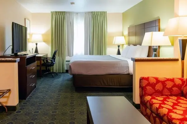 Quality Inn & Suites - Öne Çıkan Resim