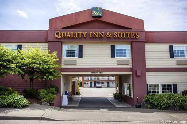Quality Inn & Suites