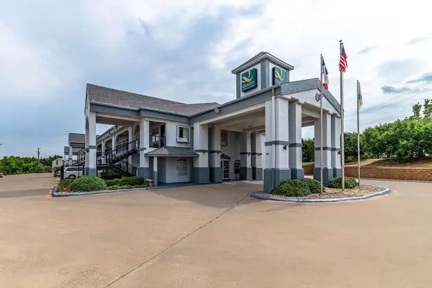 Quality Inn & Suites Canton Canton area - Öne Çıkan Resim