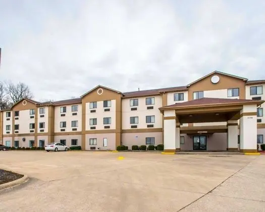 Quality Inn & Suites Caseyville