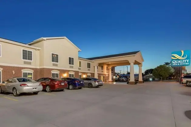 Quality Inn & Suites Central