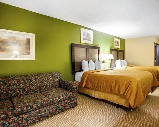 Quality Inn & Suites Champaign Area