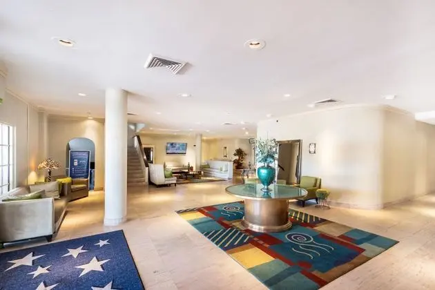 Quality Inn & Suites Championsgate - Lobi