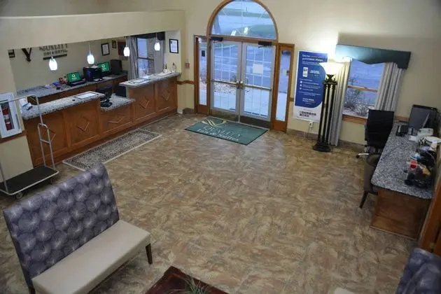 Quality Inn & Suites Columbus Area - Lobi