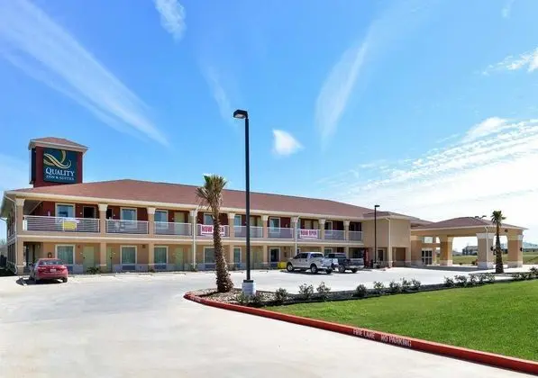 Quality Inn & Suites Cotulla I-35