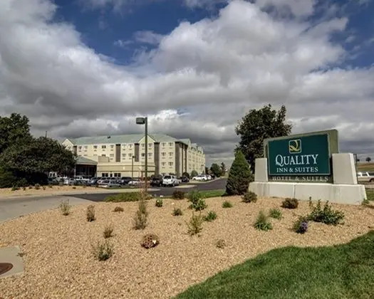 Quality Inn & Suites Denver Airport-Gateway Park