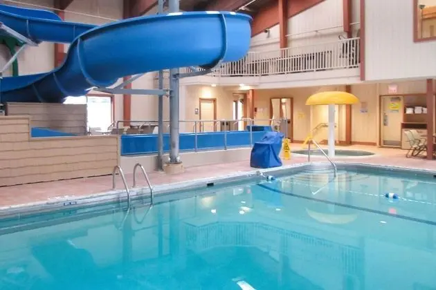 Quality Inn & Suites - Öne Çıkan Resim