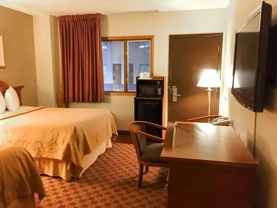Quality Inn & Suites