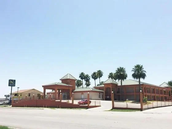 Quality Inn & Suites Eagle Pass