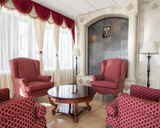 Quality Inn And Suites - Lobi