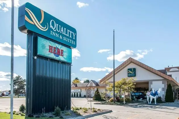 Quality Inn & Suites Escanaba