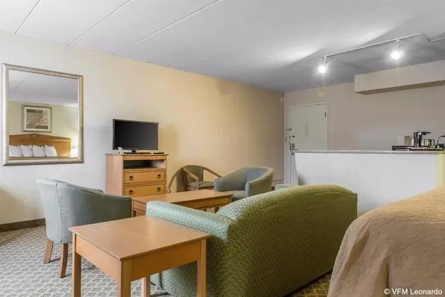 Quality Inn & Suites Fairview