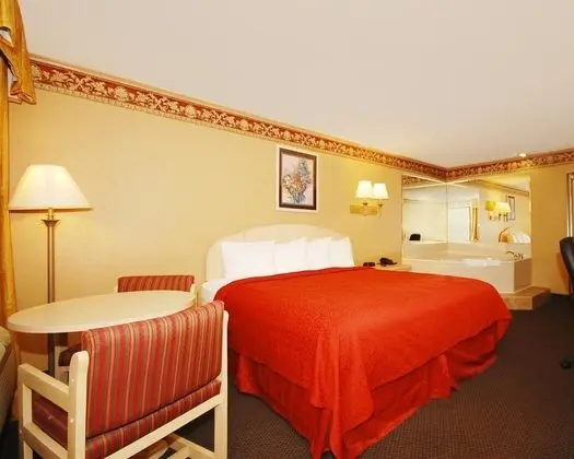 Quality Inn & Suites Ft. Jackson Maingate