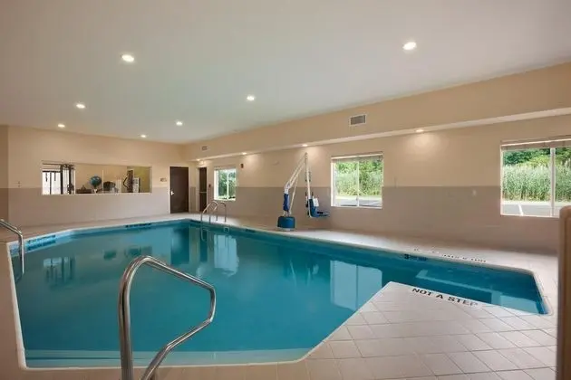 Quality Inn & Suites Glenmont - Albany South