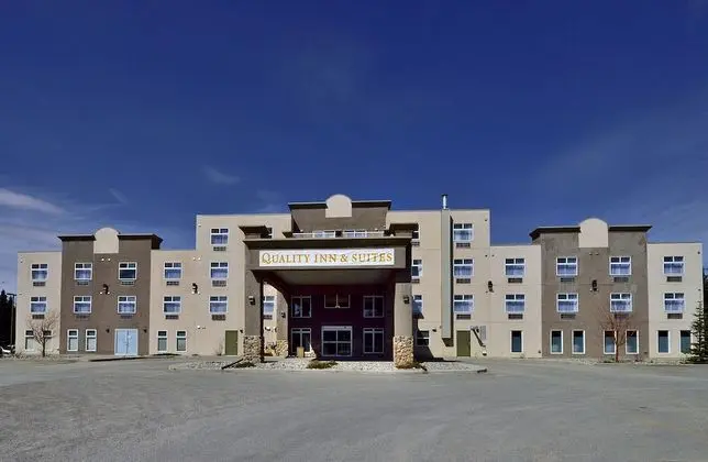 Quality Inn & Suites - Dış Mekan