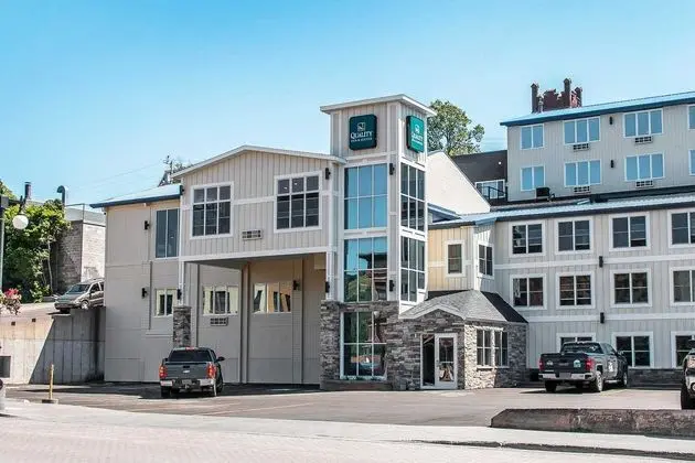 Quality Inn & Suites