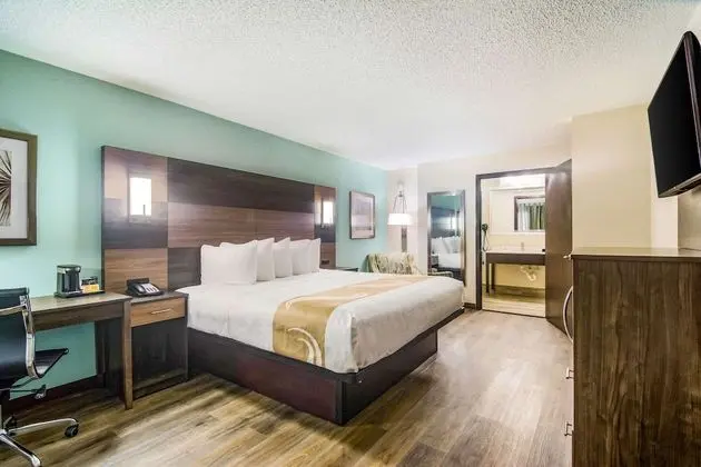 Quality Inn & Suites - Oda