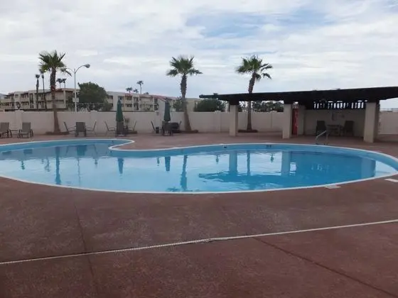 Quality Inn and Suites Lake Havasu