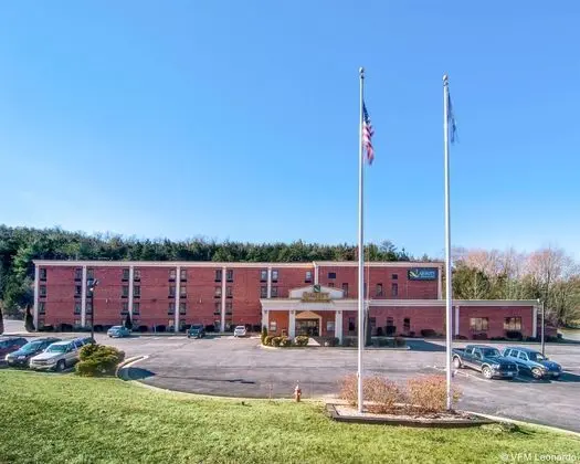 Quality Inn & Suites Lexington near I-64 and I-81
