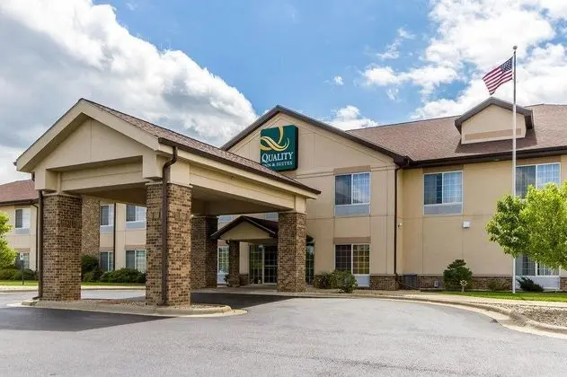 Quality Inn & Suites Madison Area